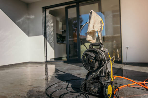 Best Sidewalk and Walkway Cleaning  in Chamberlain, SD